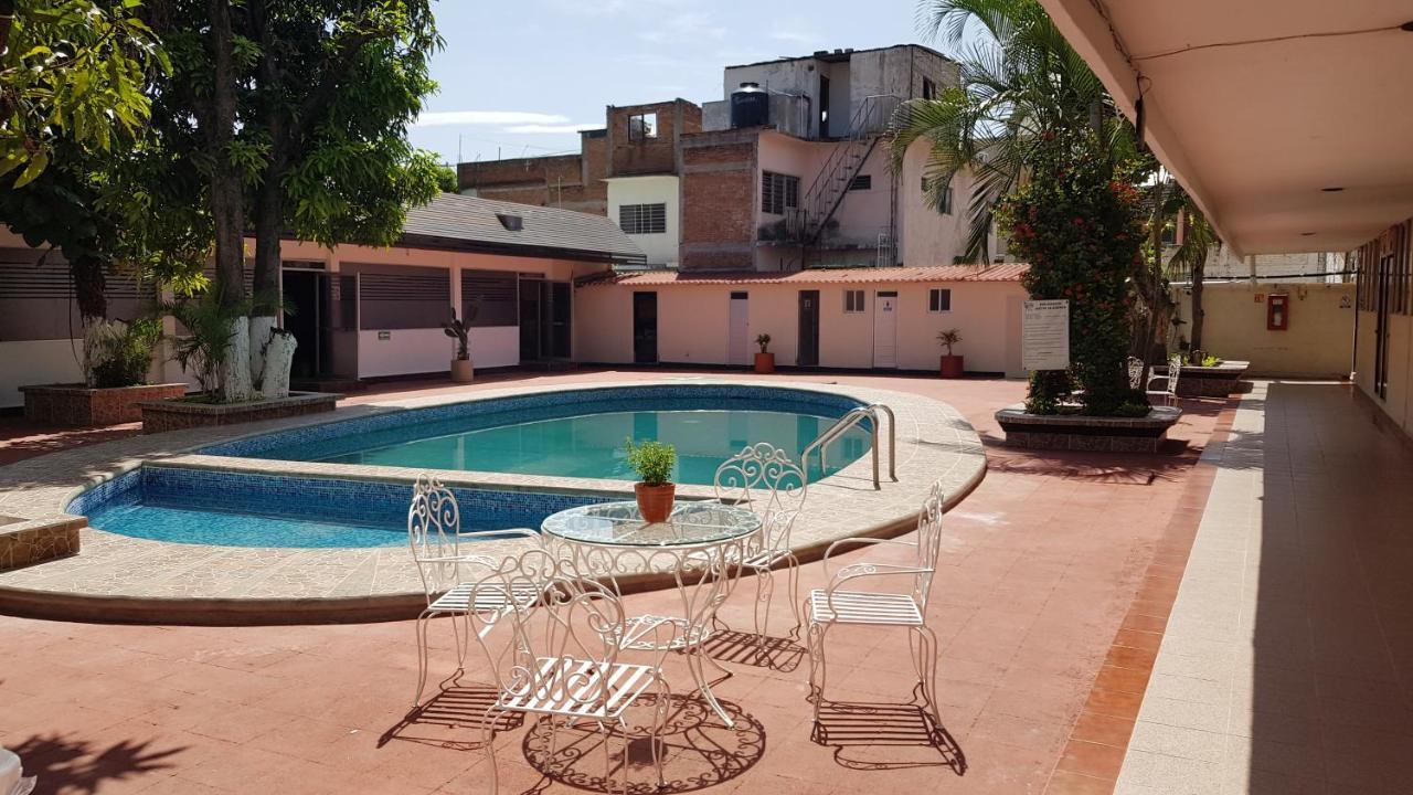 Hotel Safari Tuxtla Gutierrez Bagian luar foto